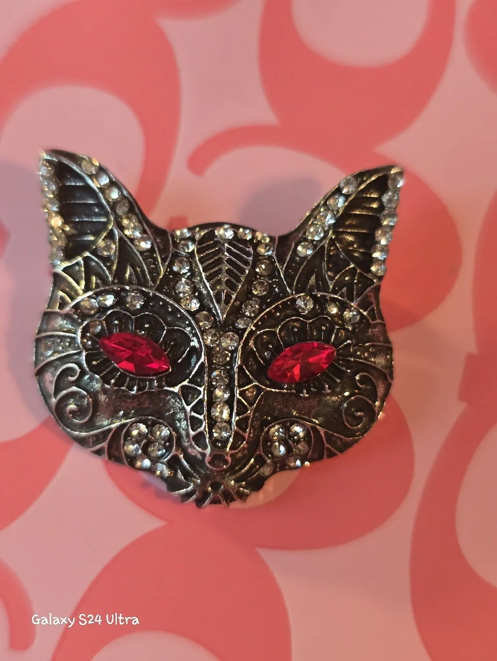 Kitty Cat Tiny Brooch NEW